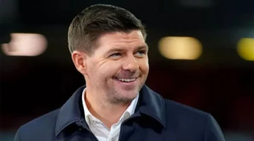 تصريح جريء.. جيرارد يحدد موقفه من خلافة سلوت في تدريب ليفربول